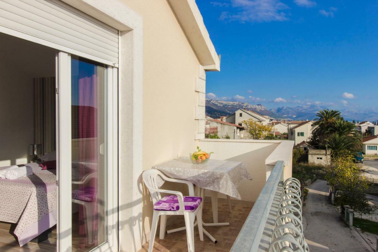 Apartmani Skelin***/**** Kaštela Exterior foto